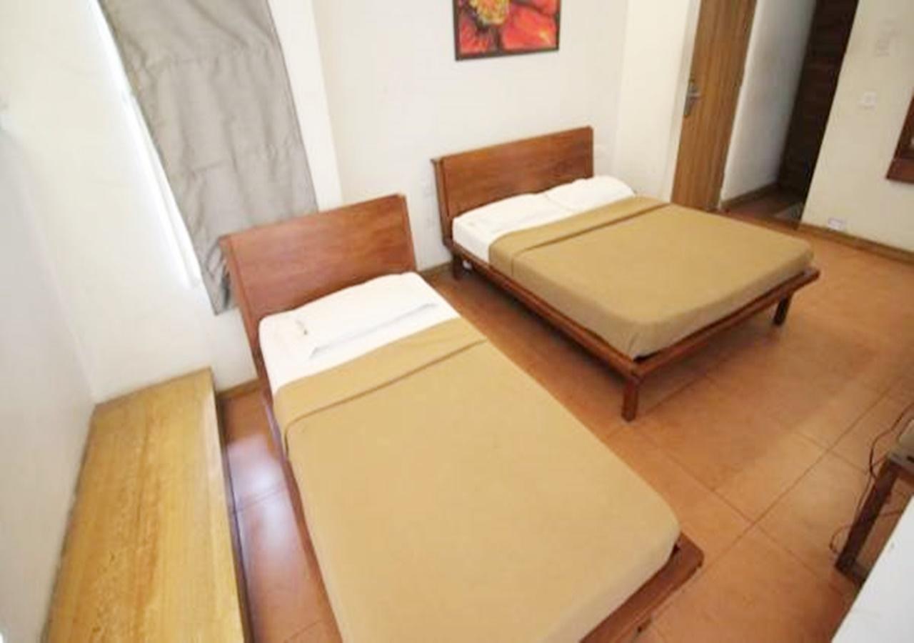 Hotel Holiday Home Bangalore Exterior photo